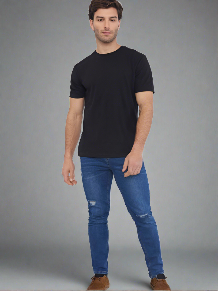 Detalle de ajuste perfecto en Jeans Estilo Colombiano Slim Fit