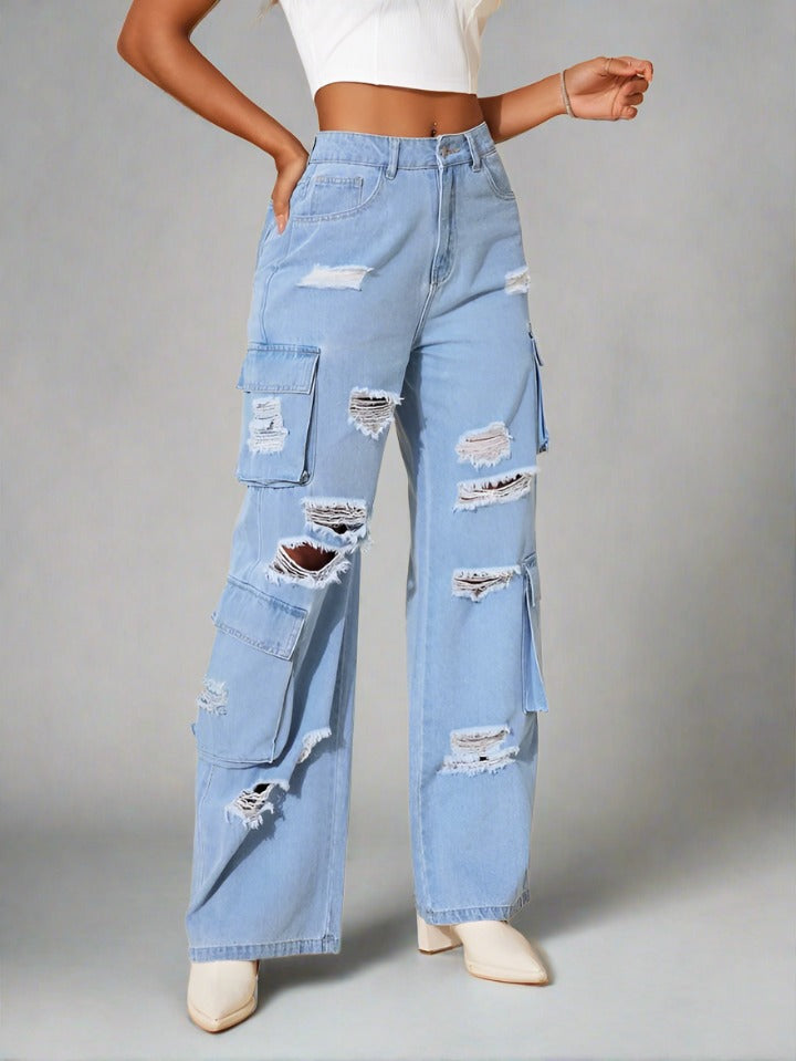 Cargo Jeans Azul Cielo rotos con Bolsillos