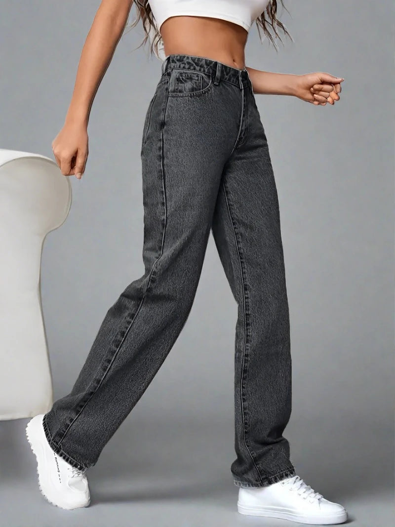 Moda urbana con Jeans Boyfriend Gris Tiro Alto, look femenino PDMX