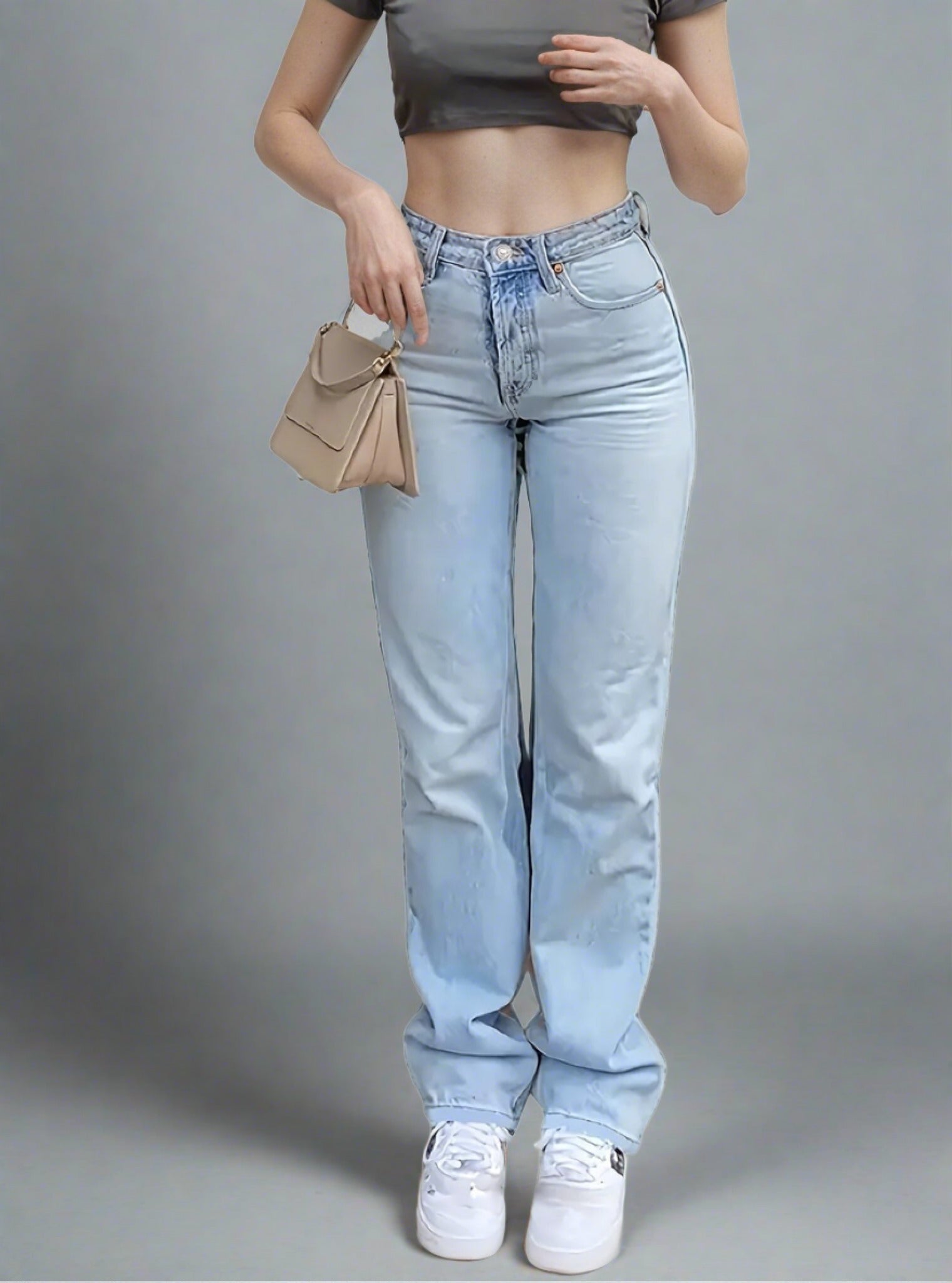 Estilo y comodidad en Jeans Mom Fit Azul Claro PDMX para Mujer