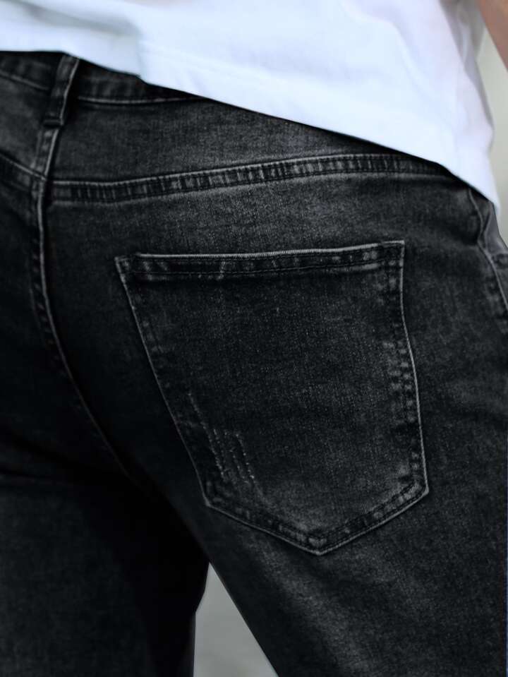 Jeans Negros Desgastados de Corte Regular