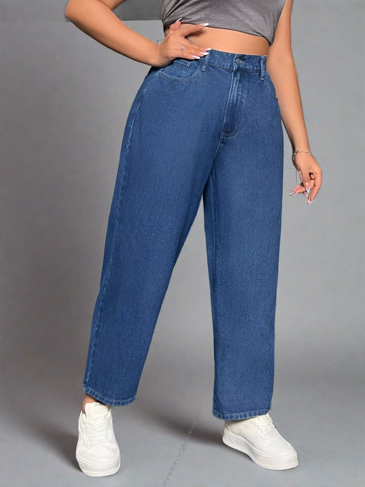 Mom Jeans para mujeres curvilíneas de PDMX, combinando comodidad y moda