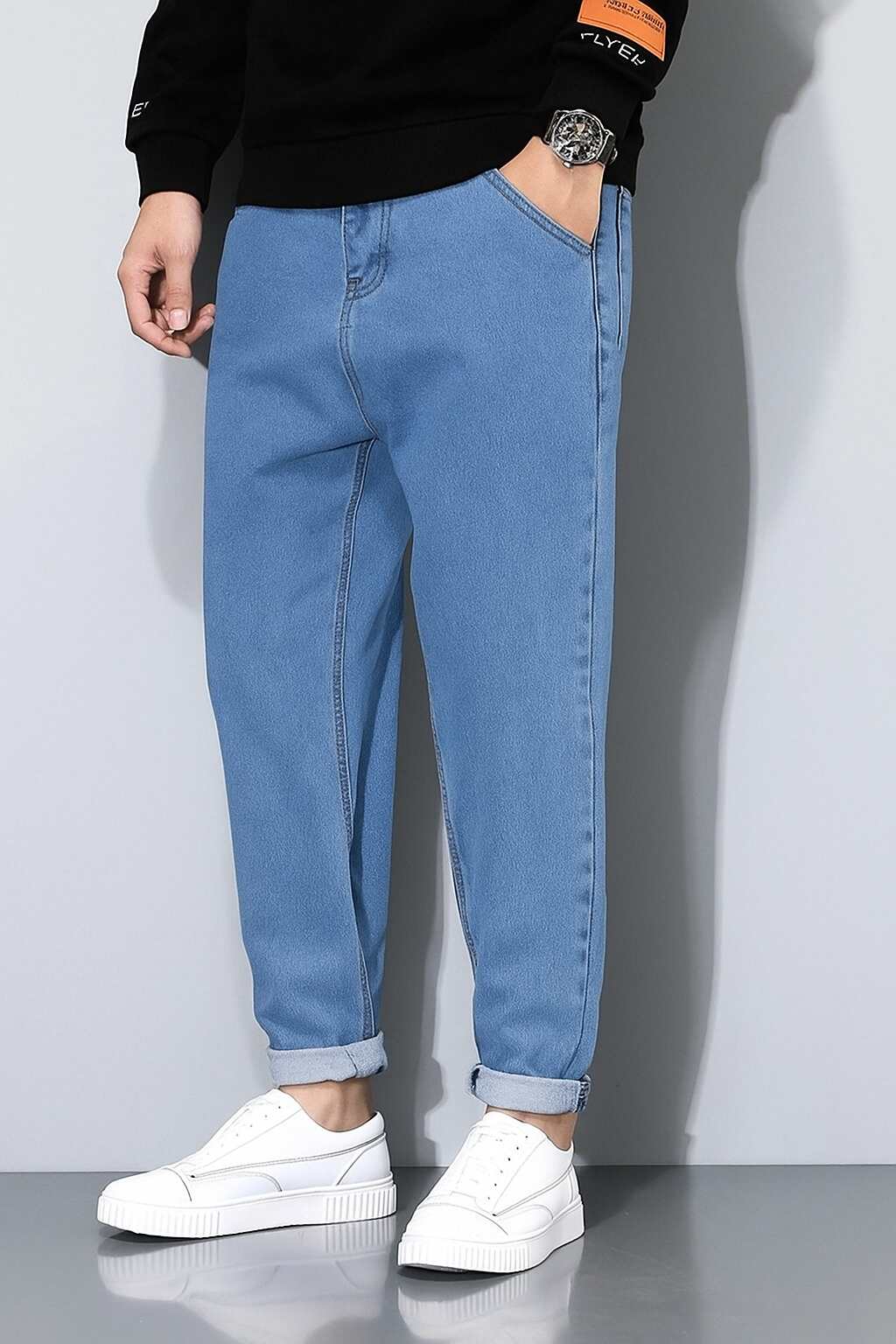 Jeans estilo mom color azul cielo, corte regular, para hombre