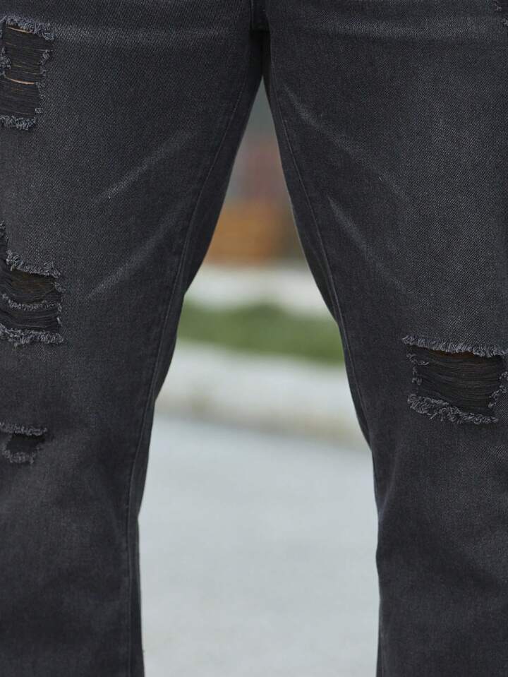 Pantalones Rectos Negros con Detalles Rotos para Hombre