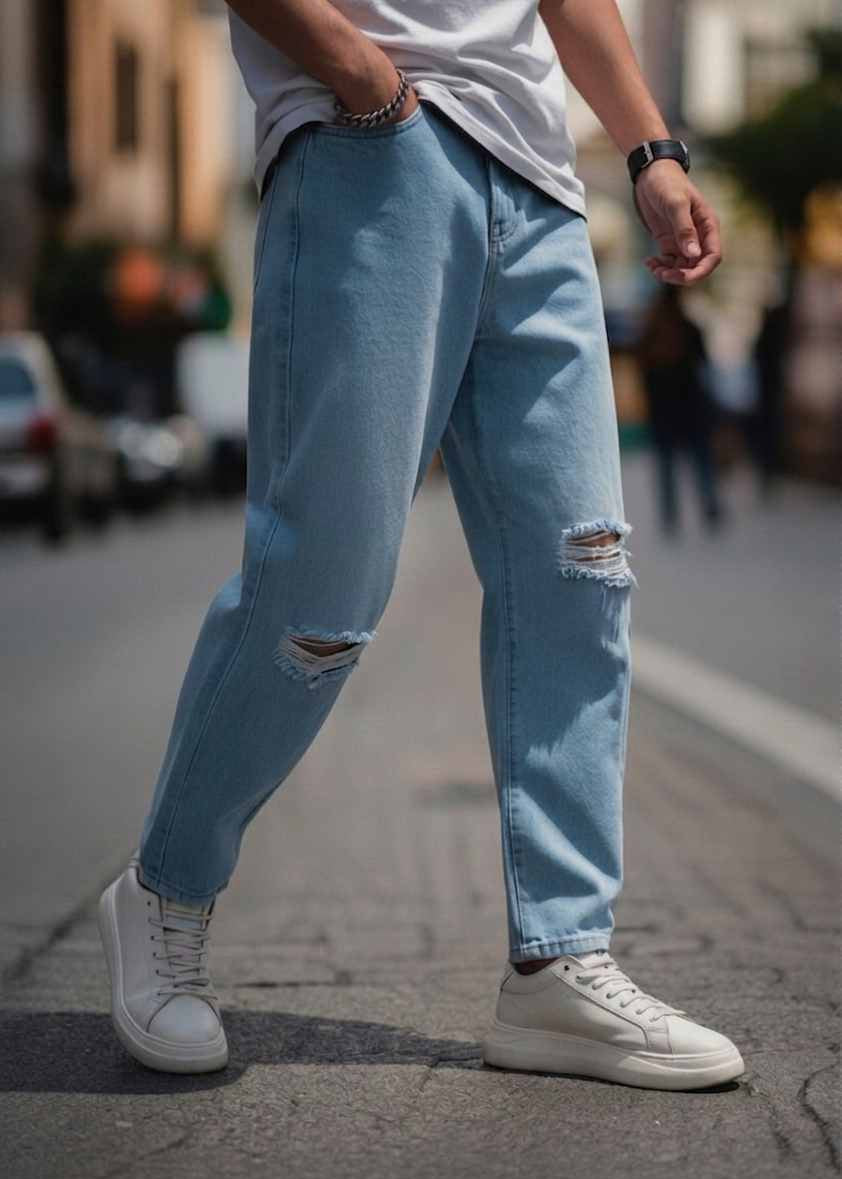 Hombre MOM jeans Azul Cielo Desgastados