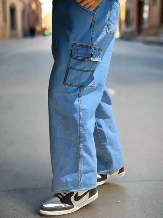 Pantalones Oversized Cargo de Denim Azul Claro para Estilo Urbano – PDMX Jeans
