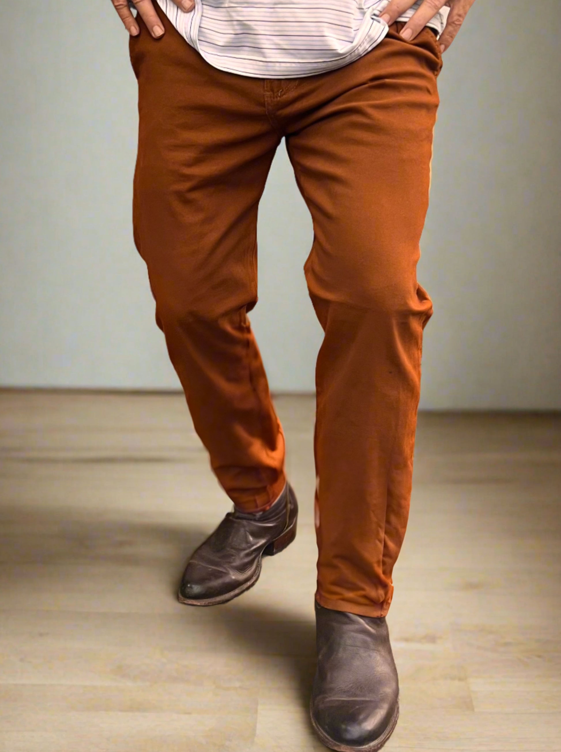 PDMX Chino Naranja Quemado para Hombre 