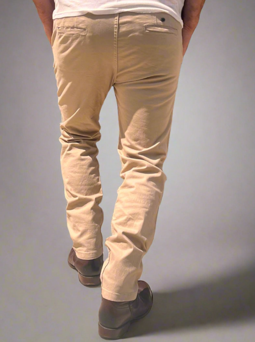 Pantalón Chino Hombre Beige Gabardina