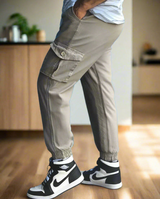 Ropa de mezclilla urbana para hombre PDMX color caqui